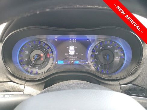 Used 2019 Chrysler 300 S image 9