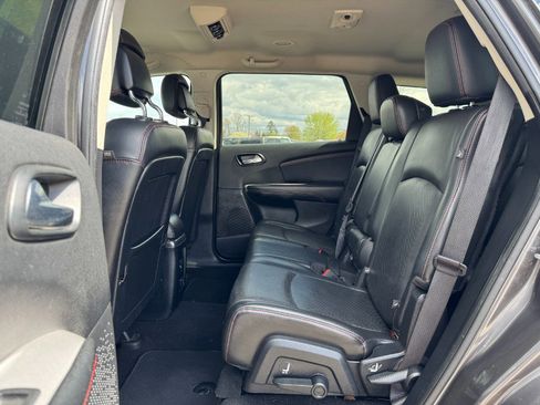 Used 2015 Dodge Journey R/T w/ Flexible Seating Group AWD/4WD image 16