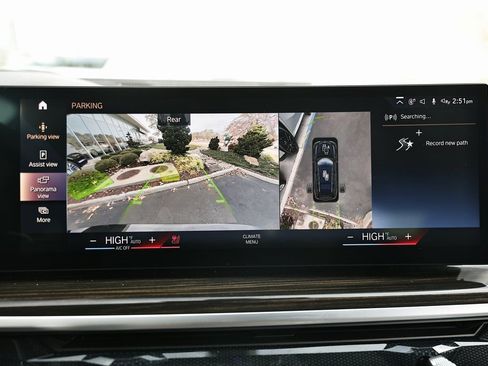 Used 2023 BMW X7 xDrive40i image 37