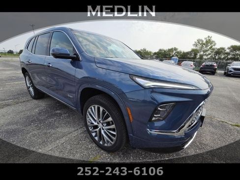 Used 2026 Buick Enclave Avenir w/ Super Cruise Package FWD image 1