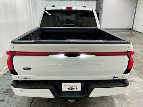 Used 2023 Ford F150 Lightning Lariat image 4