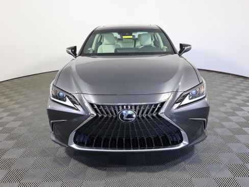 Used 2022 Lexus ES 250 w/ Premium Package image 2