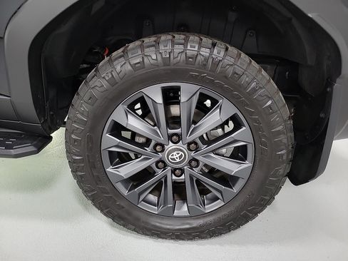 Certified 2026 Toyota Land Cruiser w/ Premium Package AWD/4WD image 20