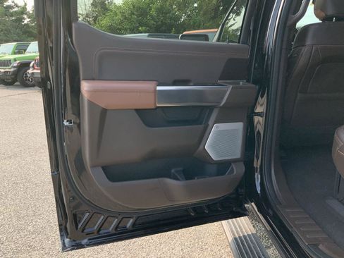 Used 2025 Ford F150 King Ranch w/ FX4 Off-Road Package AWD/4WD image 55