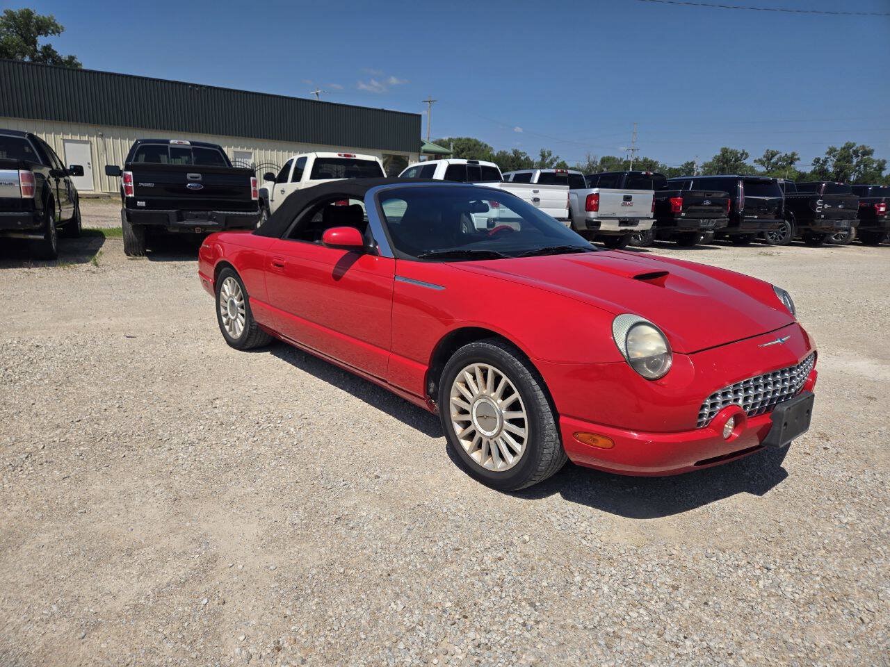 Used 2005 Ford Thunderbird RWD image 22