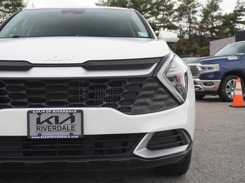 Used 2023 Kia Sportage LX image 13