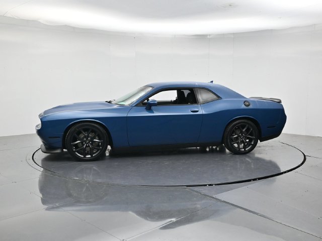 Used 2022 Dodge Challenger GT w/ Driver Convenience Group RWD image 6