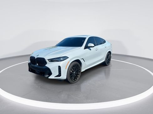 Used 2026 BMW X6 xDrive40i AWD/4WD image 5