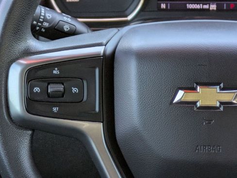 Used 2020 Chevrolet Silverado 1500 LT image 18