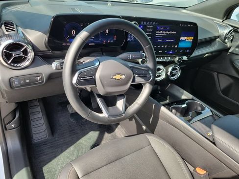 Used 2024 Chevrolet Blazer EV LT AWD/4WD image 13