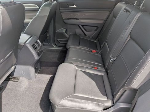 Used 2023 Volkswagen Atlas Cross Sport SE w/ Panoramic Sunroof Package AWD/4WD image 33