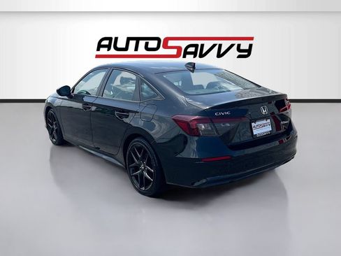 Used 2025 Honda Civic Sport image 5