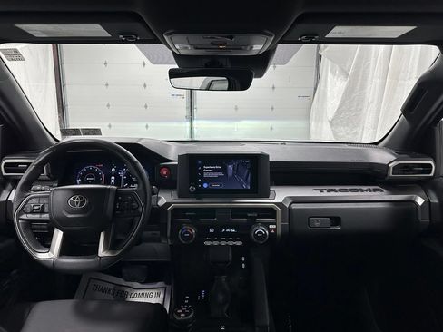 Used 2026 Toyota Tacoma TRD Off-Road AWD/4WD image 40