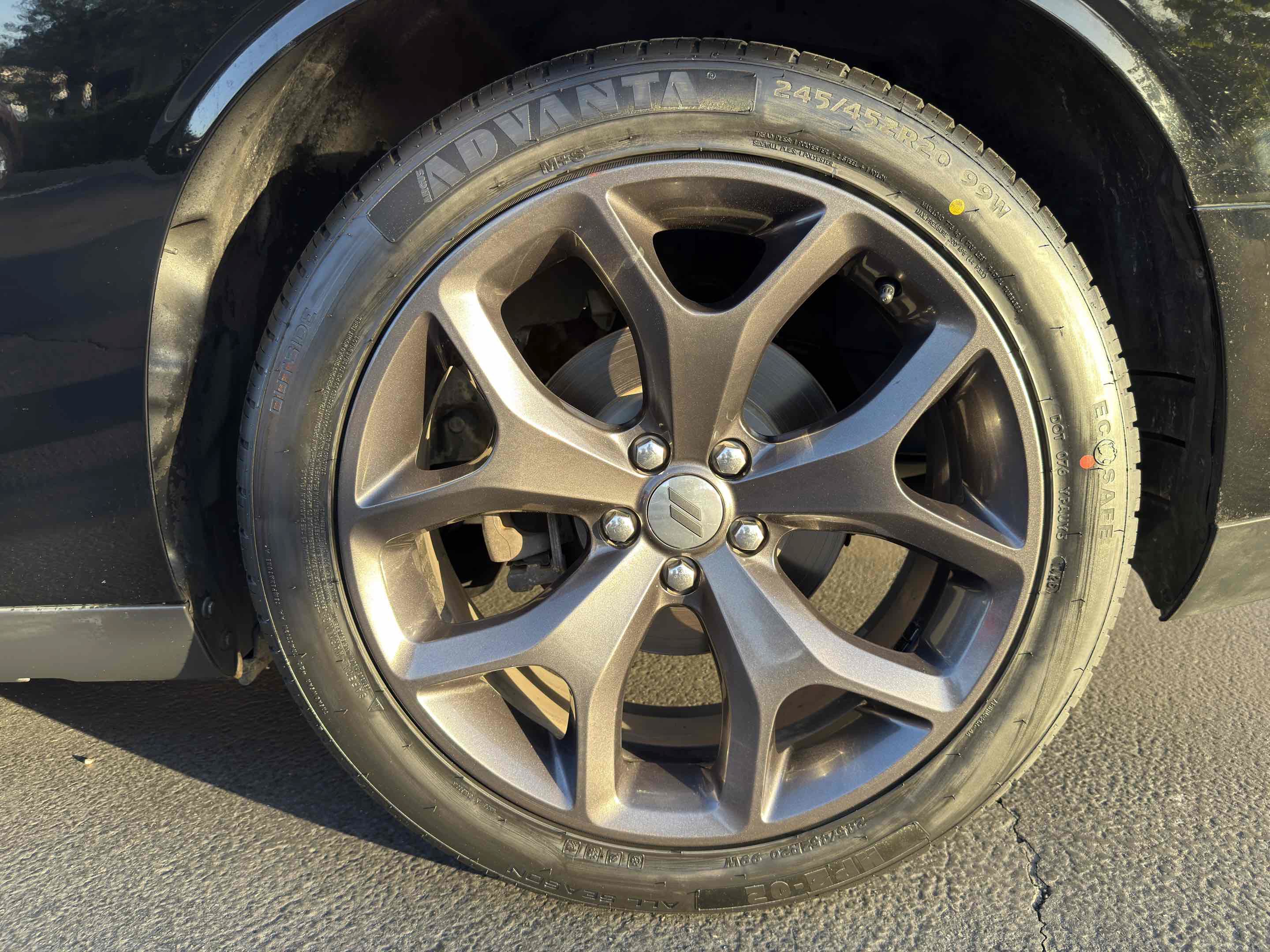 Used 2018 Dodge Challenger R/T RWD image 15