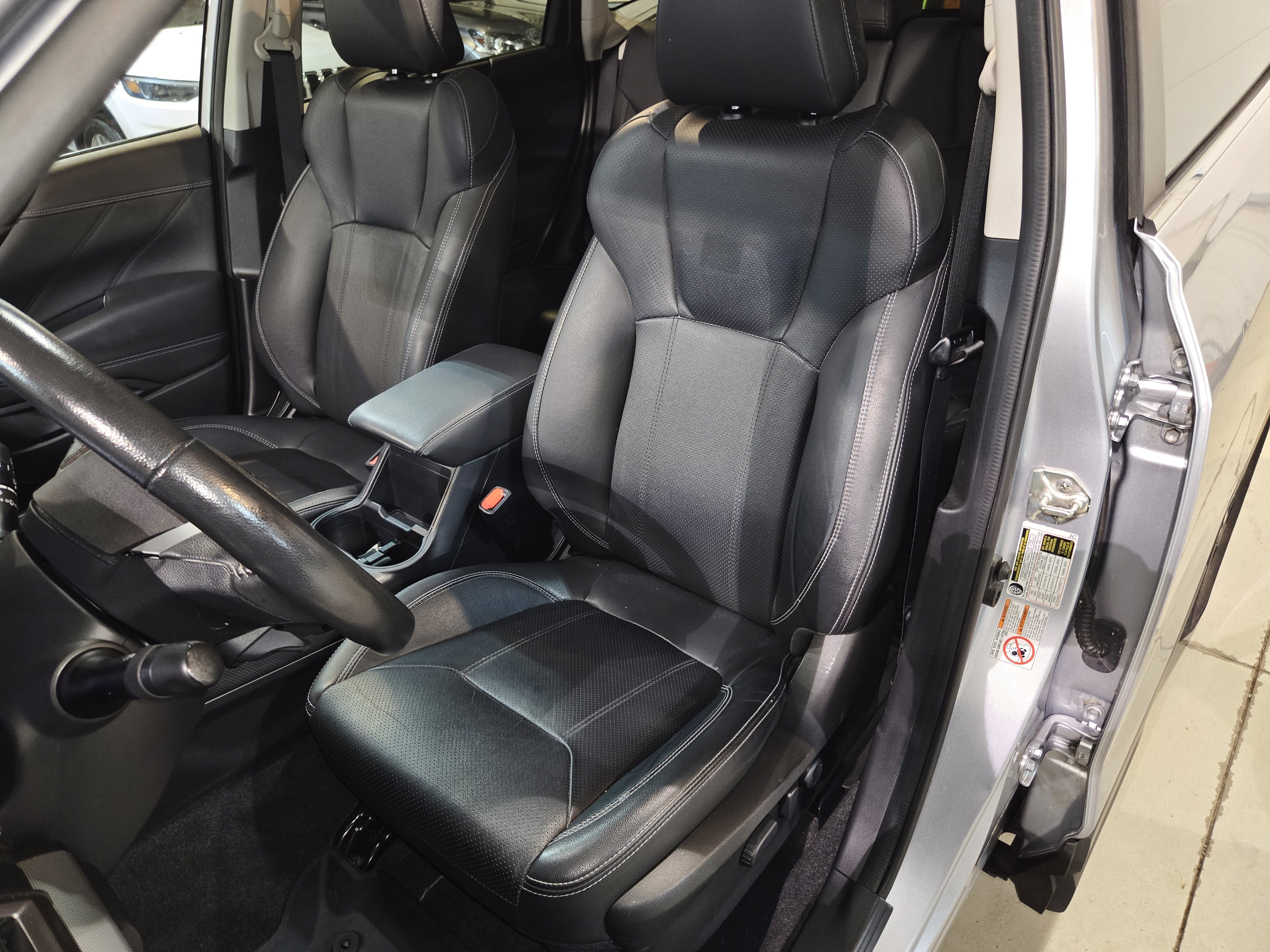 Used 2019 Subaru Forester Limited w/ Popular Package #3 AWD/4WD image 18