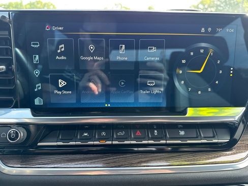 Used 2022 Chevrolet Silverado 1500 LT AWD/4WD image 29