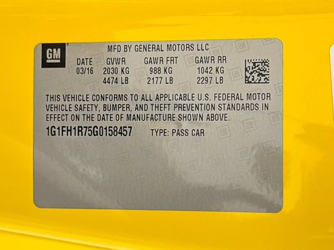 Used 2016 Chevrolet Camaro SS RWD image 25