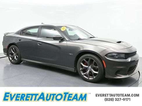 Used 2019 Dodge Charger R/T RWD image 1