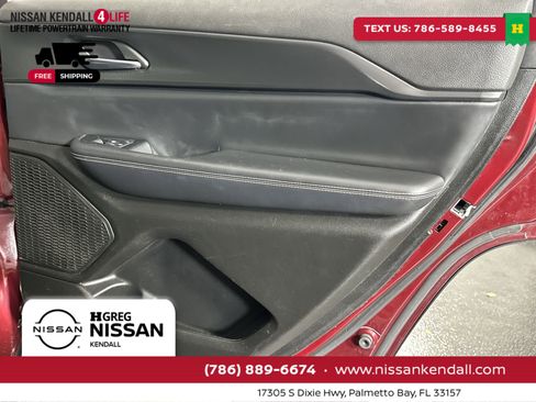 Used 2024 Jeep Grand Cherokee L Laredo image 35