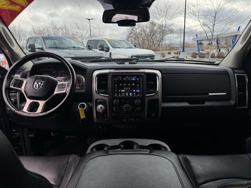 Used 2017 RAM 1500 Laramie image 31