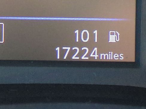 Used 2023 Nissan Altima 2.5 S image 12