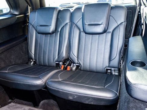 Used 2019 Mercedes-Benz GLS 450 4MATIC image 27