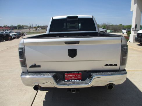 Used 2014 RAM 1500 Big Horn image 8