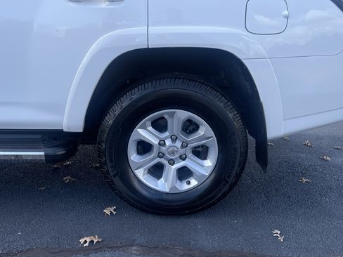 Used 2023 Toyota 4Runner SR5 Premium w/ Moonroof Package image 35