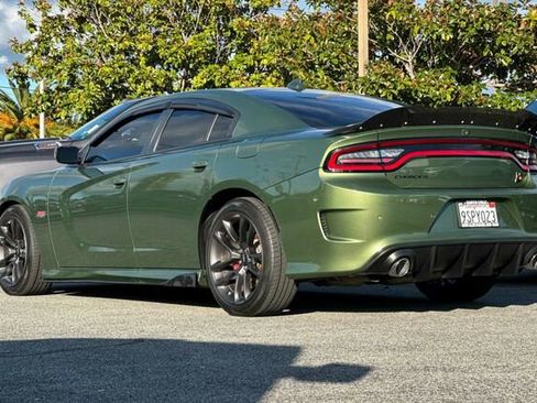 Used 2021 Dodge Charger Scat Pack image 6