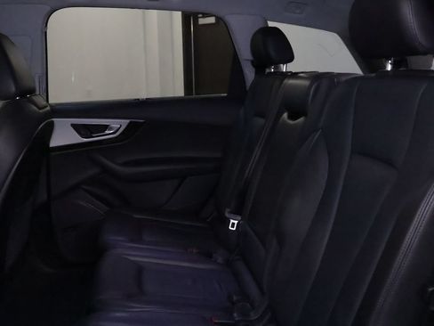 Used 2019 Audi Q7 2.0T Premium Plus w/ Premium Plus Package AWD/4WD image 17