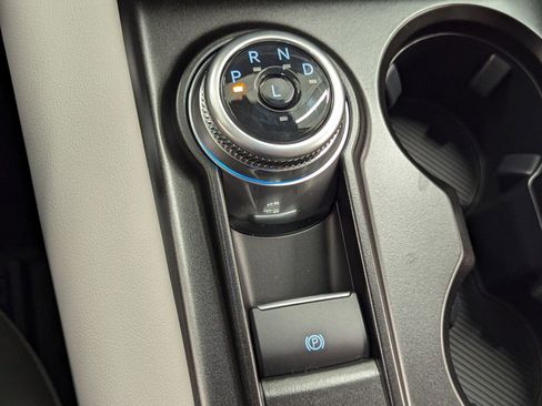 New 2026 Ford Explorer Active w/ Active Comfort Package image 13