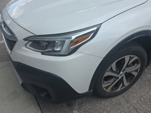 Used 2021 Subaru Outback Touring XT AWD/4WD image 5