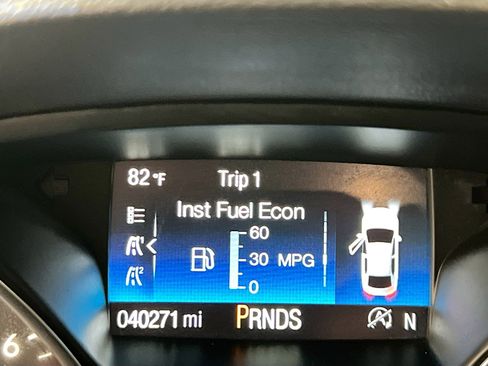 Used 2018 Ford Escape SEL image 8