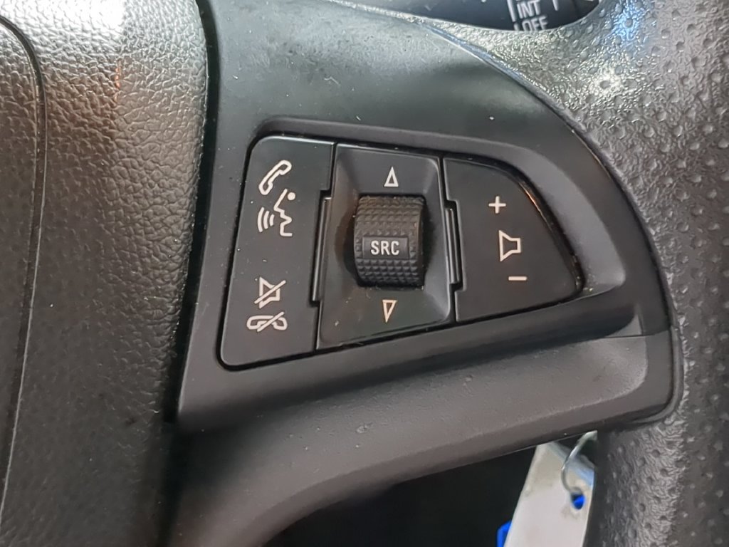 Used 2016 Chevrolet Cruze LT FWD image 29