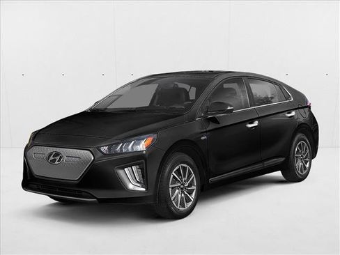 Used 2020 Hyundai Ioniq SE image 1