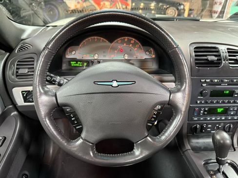 Used 2002 Ford Thunderbird RWD image 17