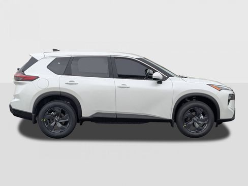 New 2026 Nissan Rogue SV AWD/4WD image 6
