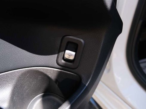 Used 2016 Mercedes-Benz C 63 AMG S image 20