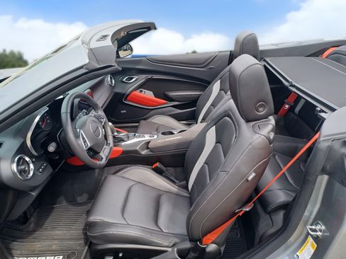Used 2023 Chevrolet Camaro LT w/ Redline Edition RWD image 7