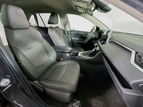 Used 2023 Toyota RAV4 XLE image 29