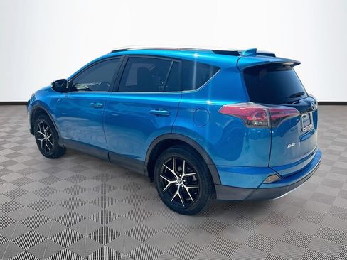 Used 2016 Toyota RAV4 SE FWD image 8