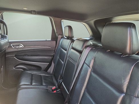 Used 2021 Jeep Grand Cherokee Limited AWD/4WD image 10