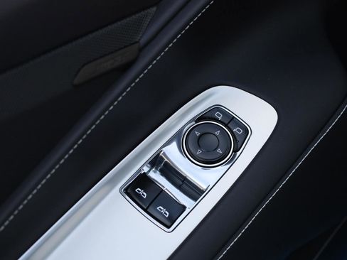 Used 2021 Chevrolet Corvette Stingray Coupe w/ 1LT RWD image 30