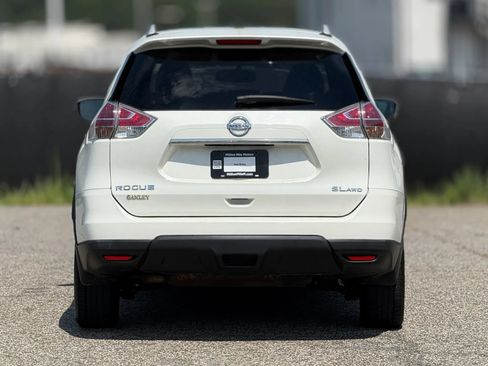 Used 2016 Nissan Rogue SL w/ SL Premium Package AWD/4WD image 4