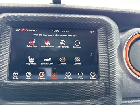 Used 2021 Jeep Gladiator Mojave w/ Cold Weather Group image 18