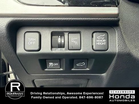 Used 2017 Subaru Forester 2.5i Touring w/ Popular Package #2 AWD/4WD image 9