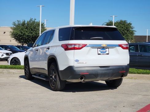 Used 2021 Chevrolet Traverse LS w/ LPO, Floor Liner Package image 6