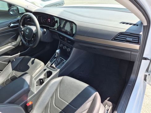 Used 2021 Volkswagen Jetta SEL Premium FWD image 33