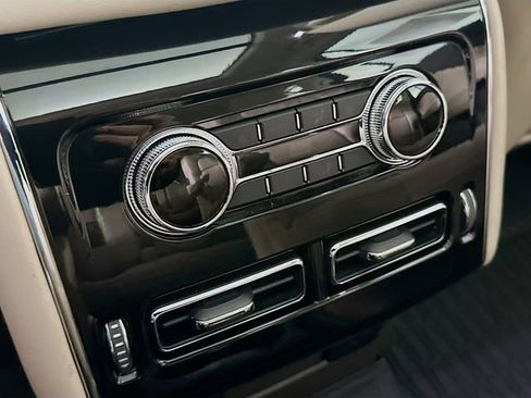 Used 2022 Lincoln Aviator AWD w/ Premium Package image 27