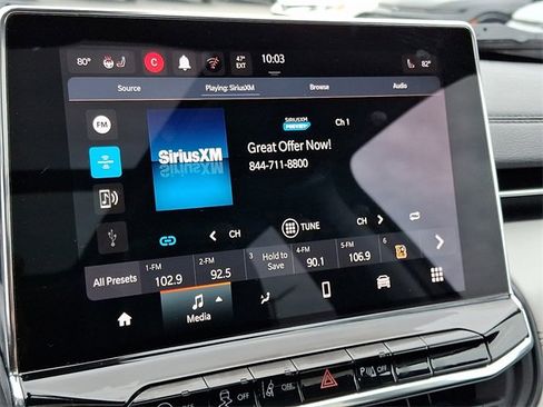 Used 2022 Jeep Compass Limited w/ Sun and Sound Group image 19